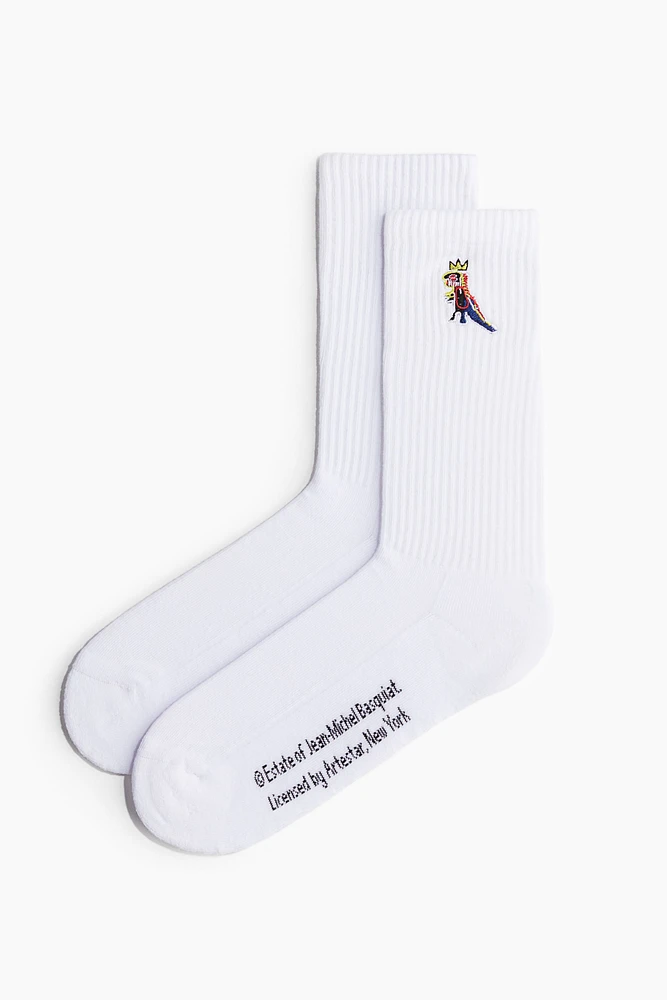 Motif-detail Socks