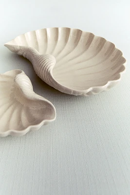 Large Seashell-Shaped Serving Bowl