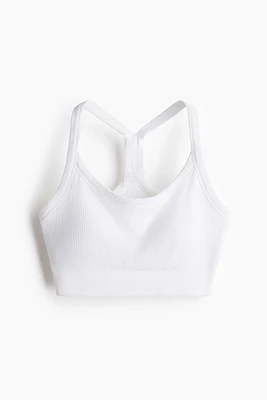 Seamless Medium-Support Sports Bra with DryMove™