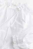 Broderie anglaise blouse