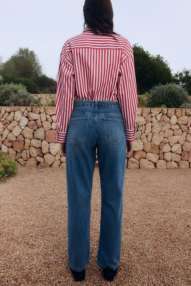 Straight Jeans