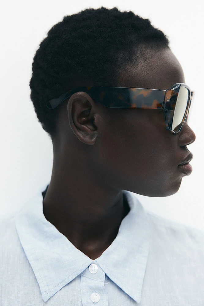 Lunettes de soleil carrées
