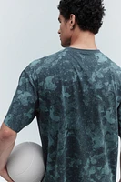 Loose-Fit Sports Shirt with DryMove™