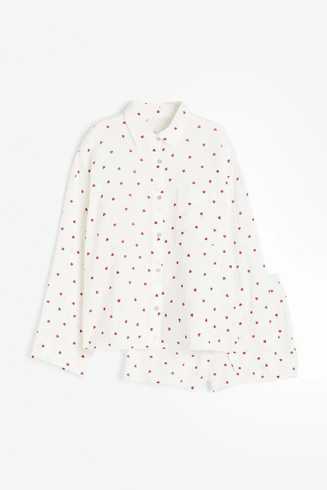Chemise et short de pyjama