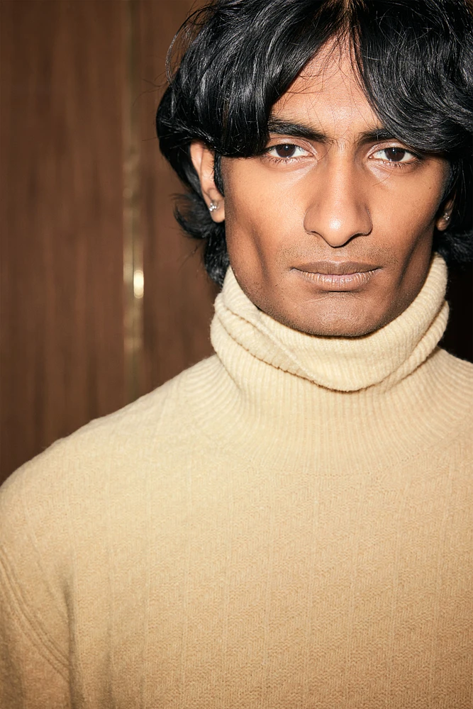 Regular Fit Turtleneck Sweater