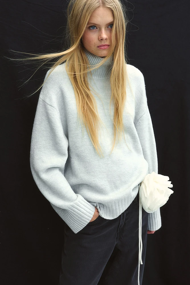 Fine-Knit Mock Turtleneck Sweater