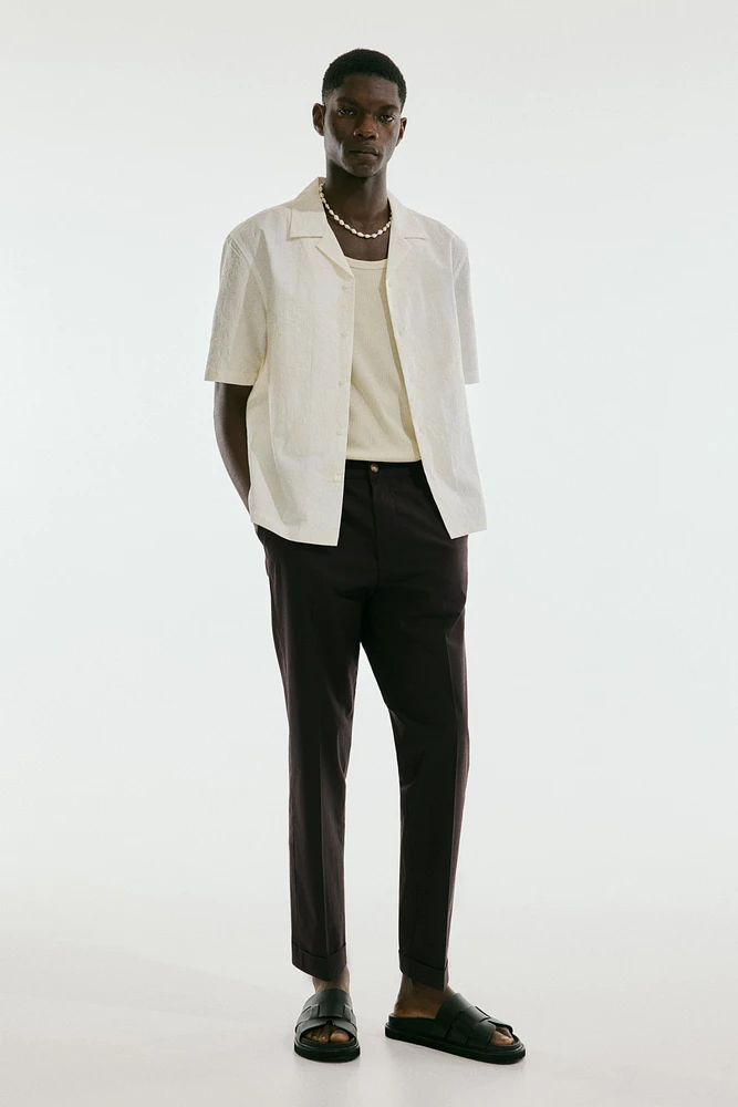 Pantalon court coupe classique en coton