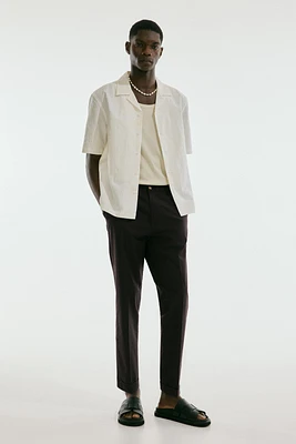 Pantalon court coupe classique en coton