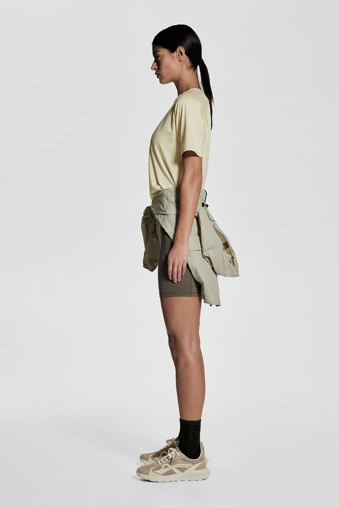 Sports Top with DryMove™