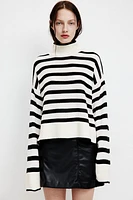 Fine-knit turtleneck jumper