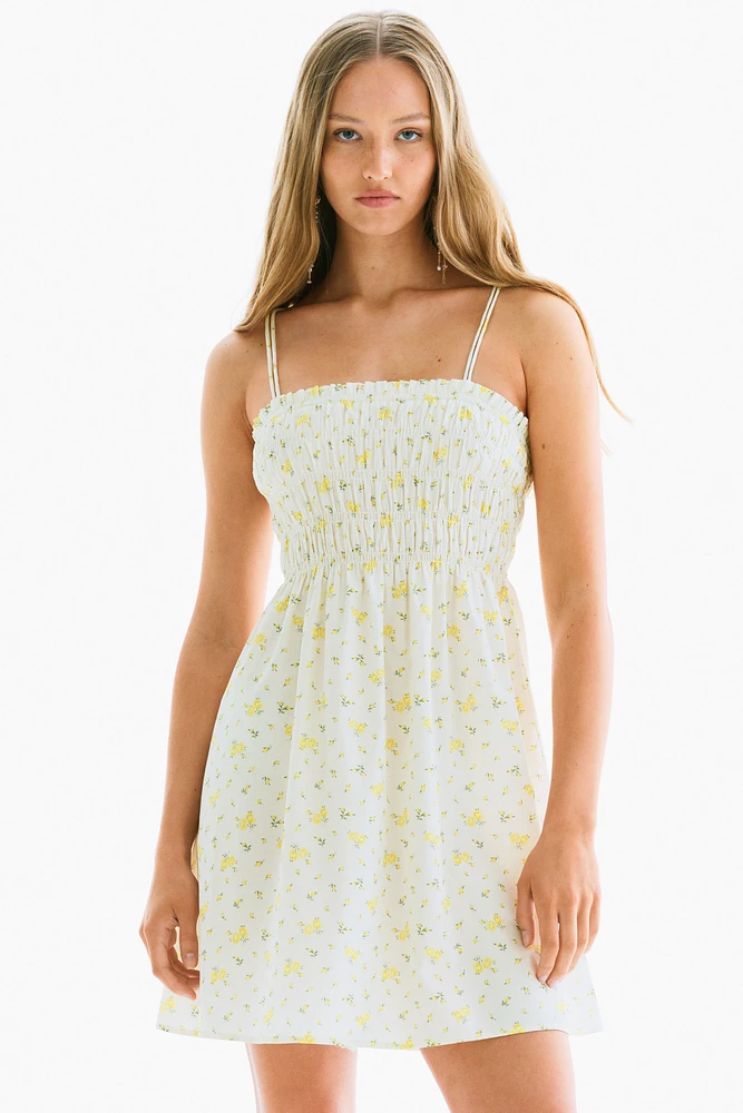 Robe en coton à corsage nid d'abeille