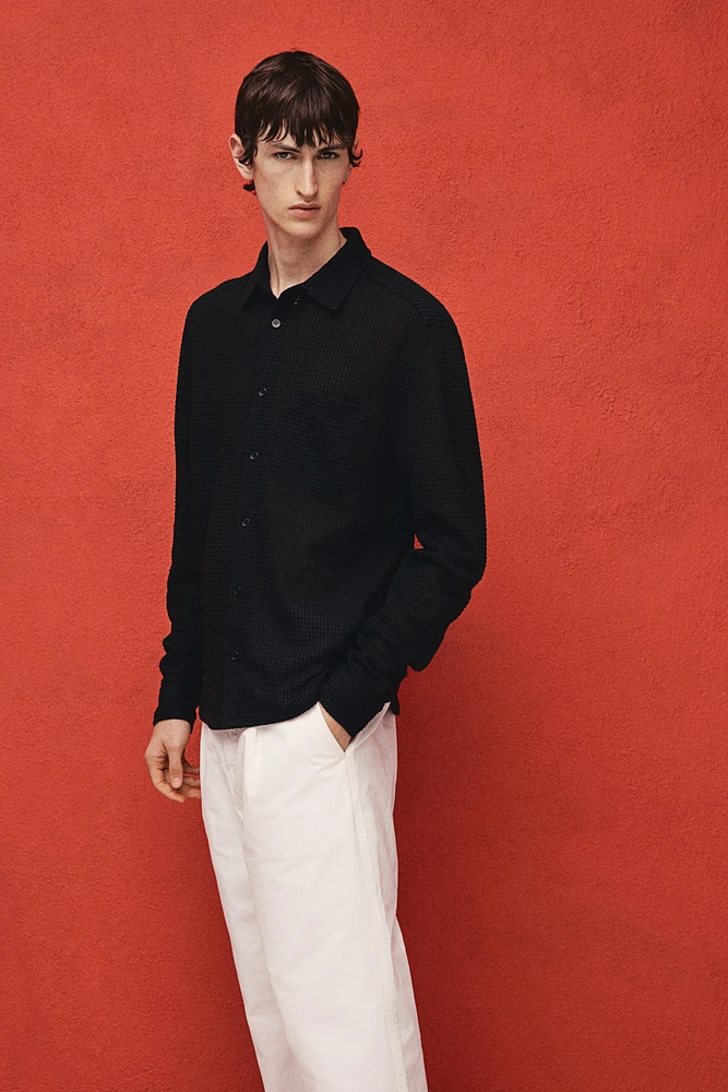 Chemise gaufrée coupe classique