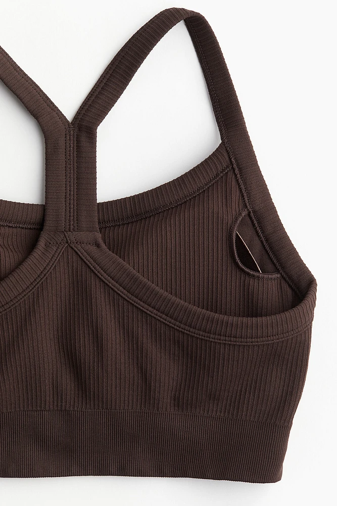 Seamless Medium-Support Sports Bra with DryMove™