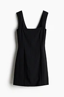 Dress with Bow at Back