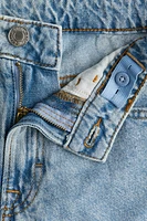 Loose Fit Jeans