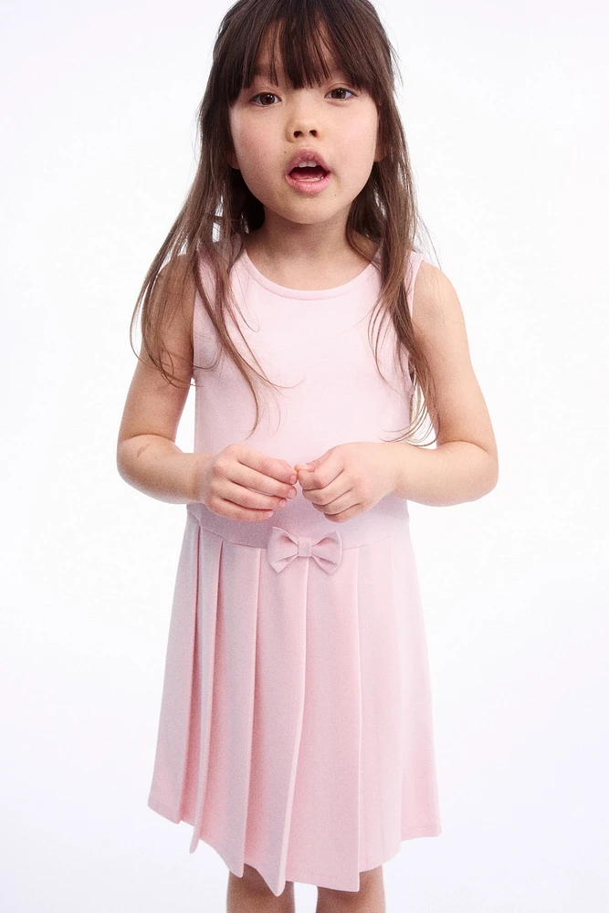 Robe en jersey avec boucle