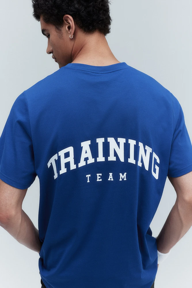 T-shirt de sport coupe classique avec DryMove™