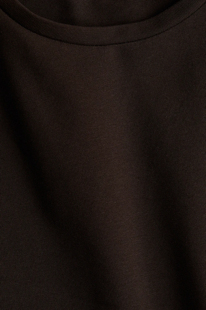Short T-Shirt