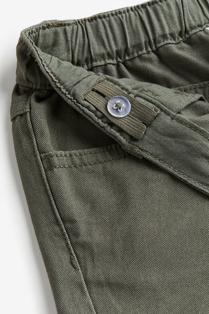 Relaxed Tapered Fit Pants
