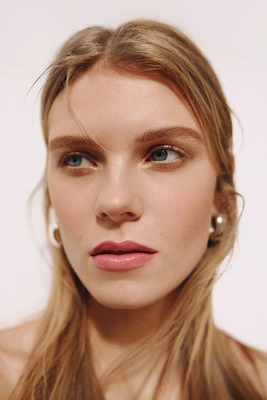 Sheer Brilliance Lipstick