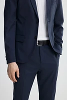 Pantalon d'habit près du corps