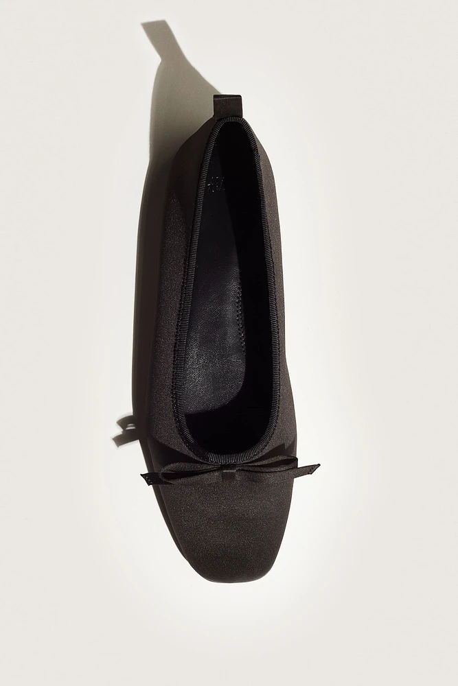 Bow-Detail Ballet Flats