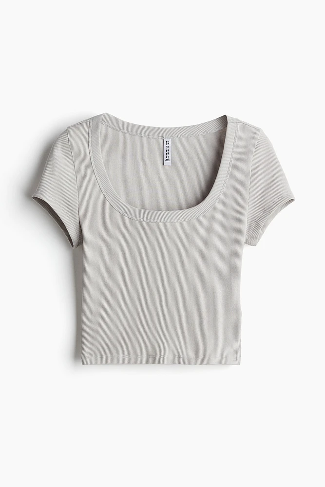 Ribbed Crop T-shirt
