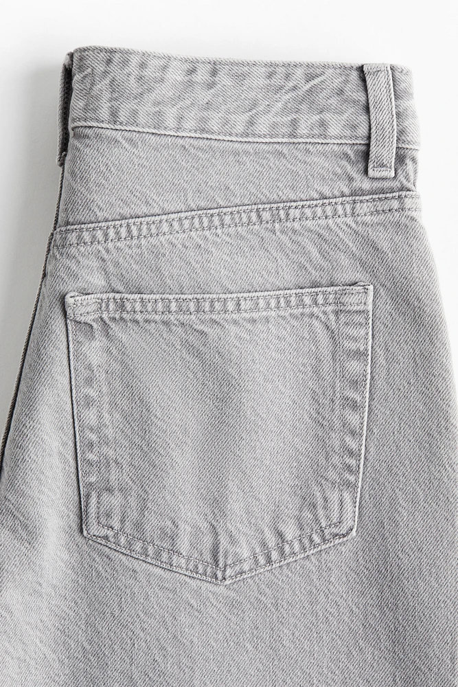 Wide-cut Jeans
