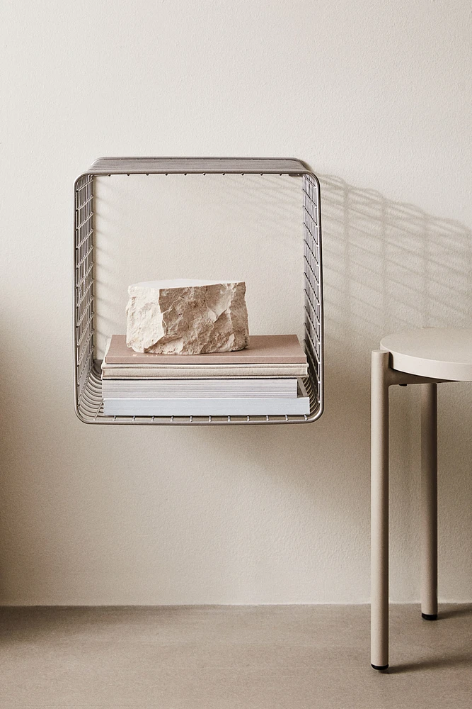 Metal Wire Wall Shelf