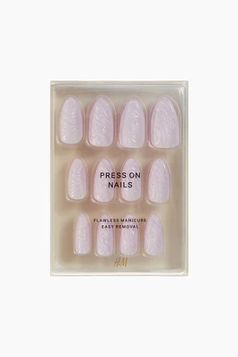 Press-on Nails
