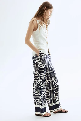 Wide-Leg Pants