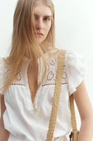 Blouse avec broderie anglaise