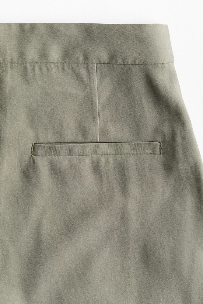 Wide-Leg Pants