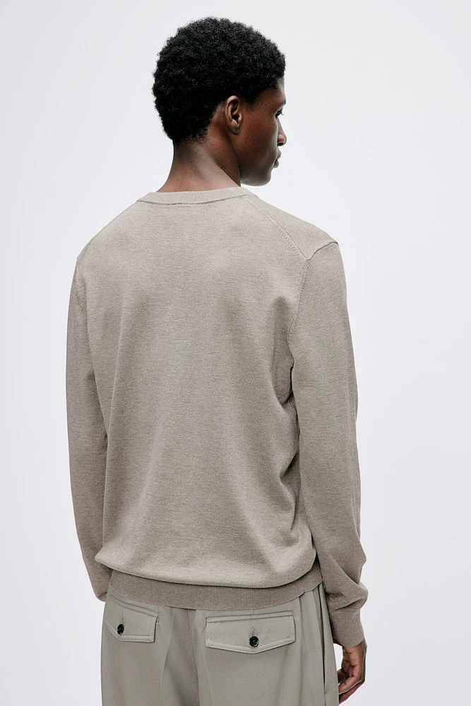 Slim Fit Fine-Knit V-Neck Sweater