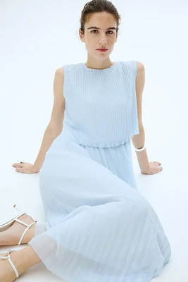 MAMA Pleated Nursing Dress