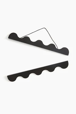 Wavy-edge Poster Hanger