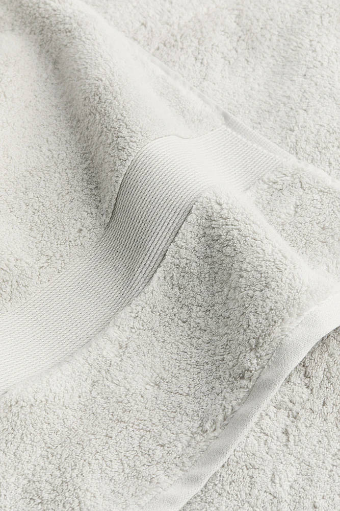 Serviette de bain en coton éponge doux