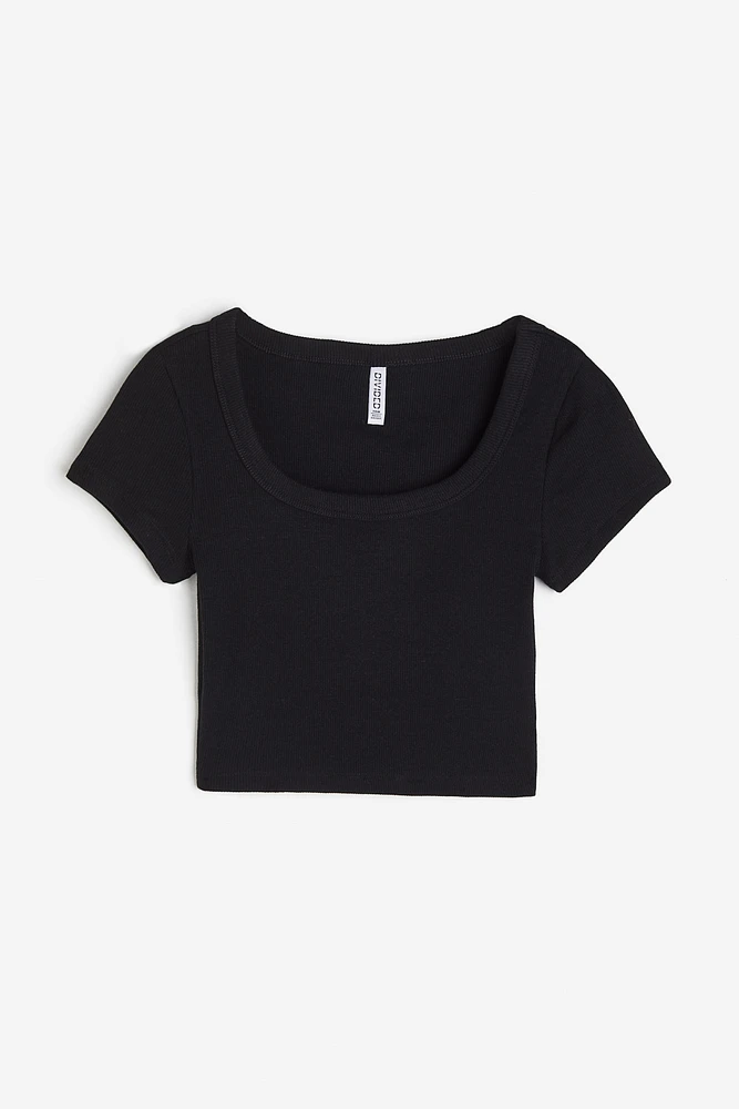 Ribbed Crop T-shirt