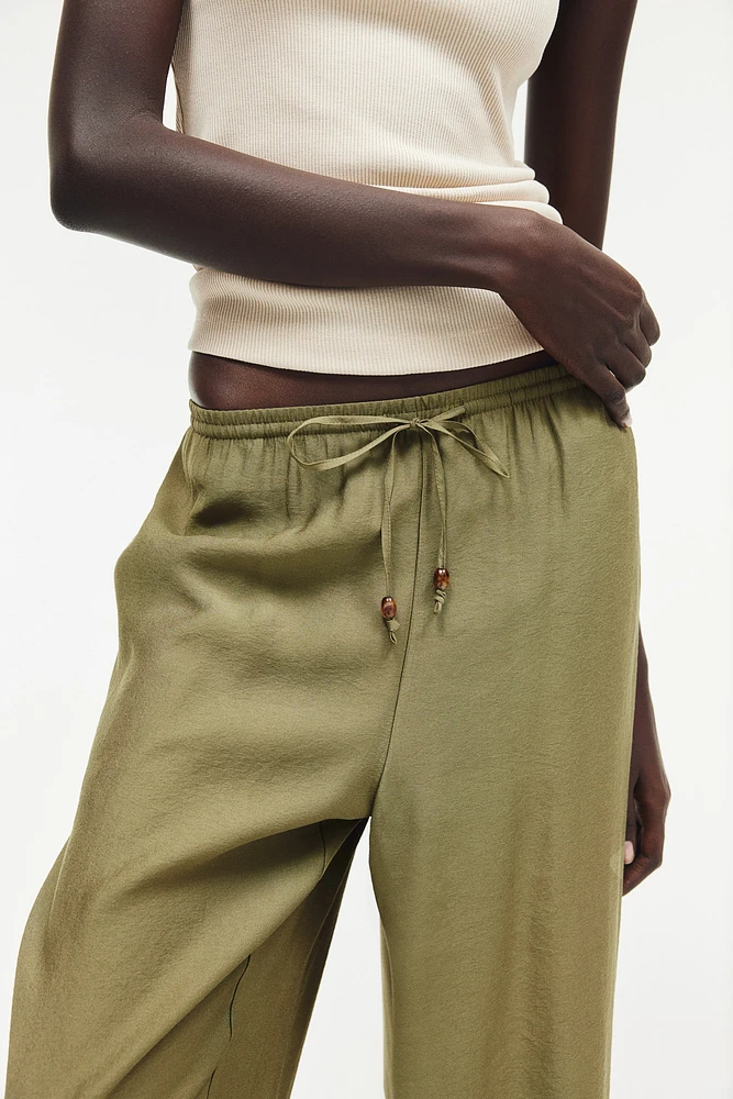 Wide-cut Pull-on Pants
