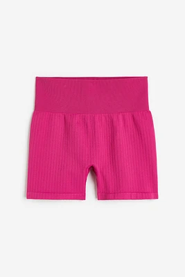 DryMove™ Seamless Hot Pants