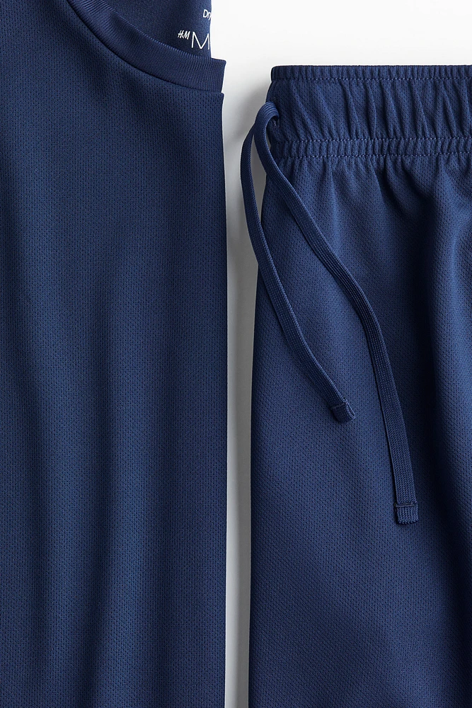 2-Piece Sports Set with DryMove™