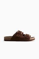Sandales en cuir velours