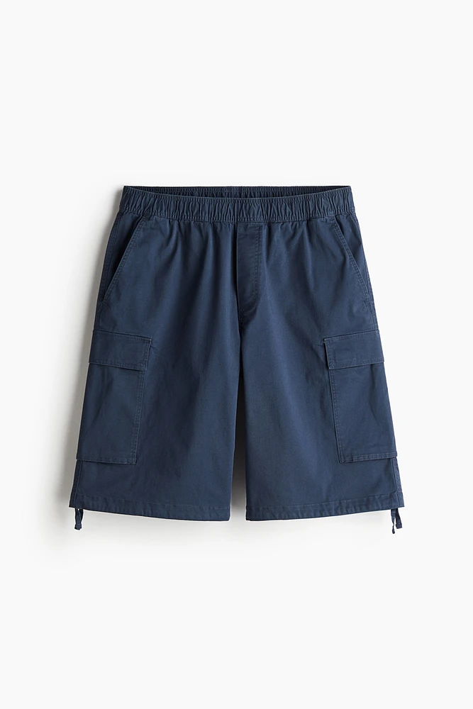 Loose Fit Twill Cargo Shorts