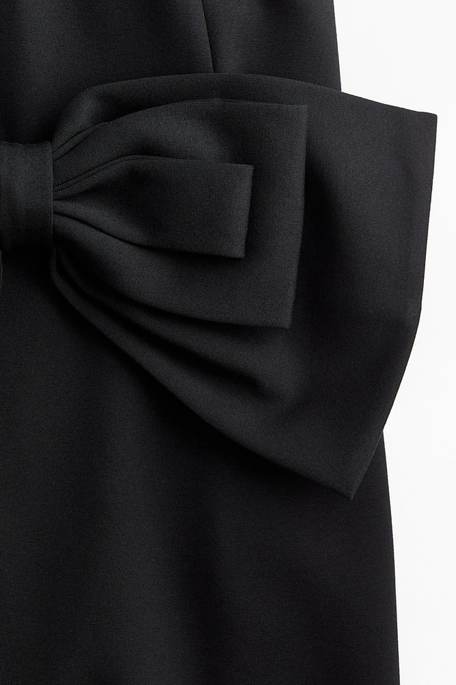 Bow-Detail Sleeveless Dress