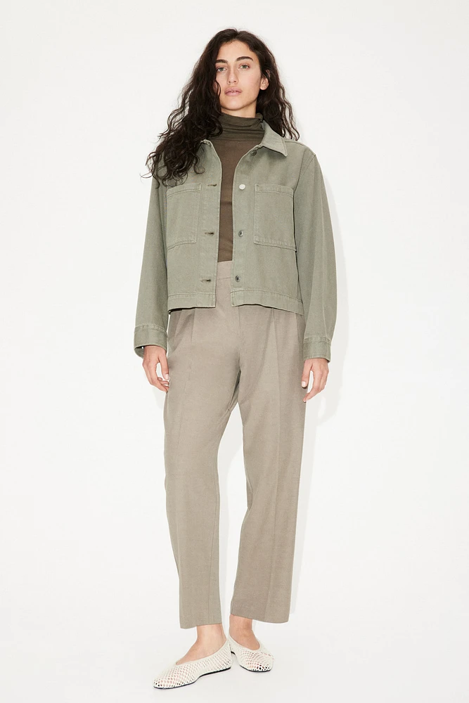 Pantalon effilé en sergé