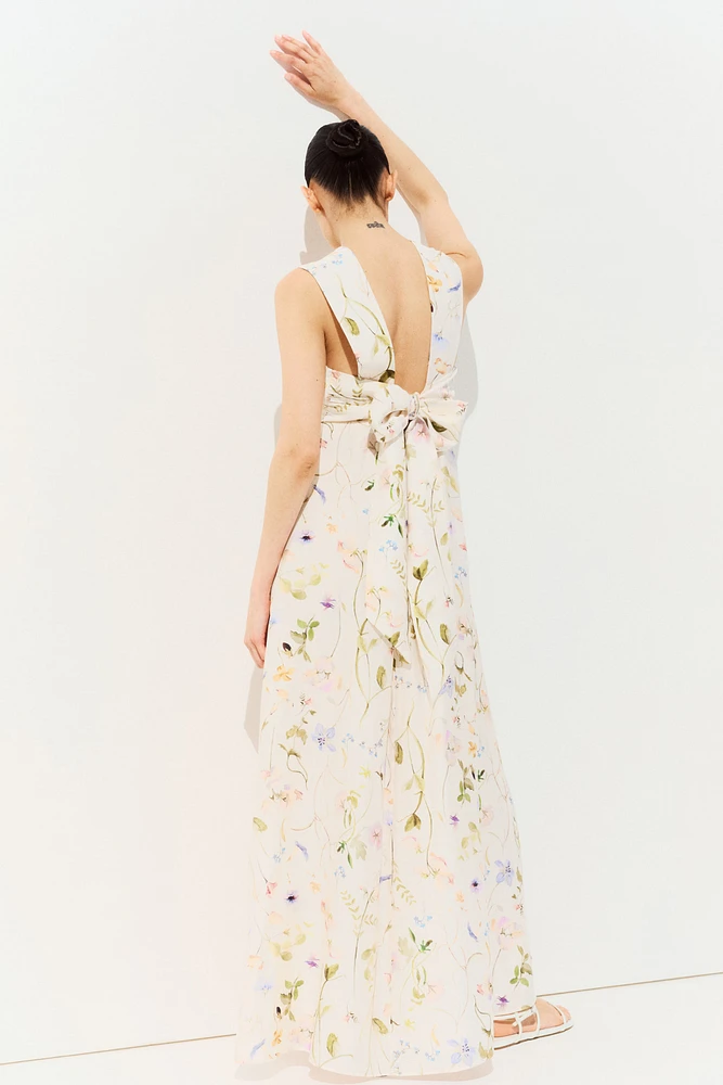 MAMA Long Dress with Bow at Back