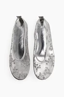 Ballerines brodées
