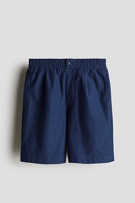 Short chino