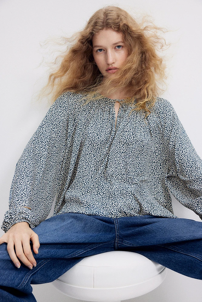 Oversized Crêpe Blouse