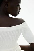 Haut à épaules nues en tricot côtelé